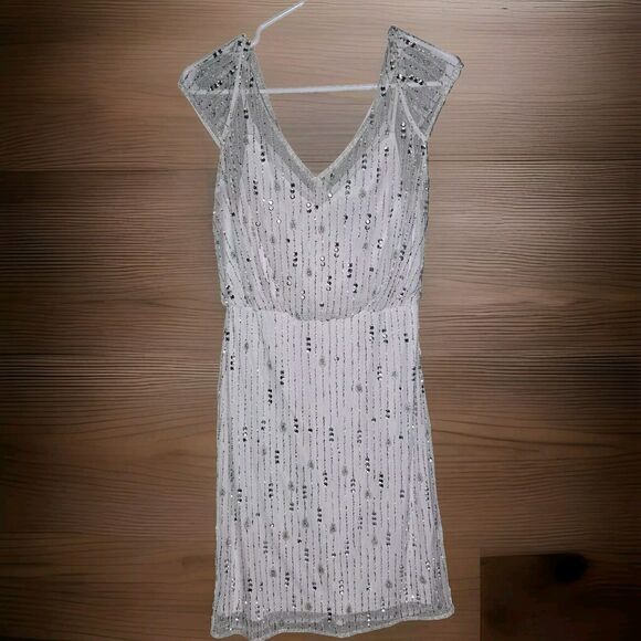 Adrianna Papell Formal Dress Womens Size 2  White, Rhinestones, Prom, Wedding - Picture 1 of 9